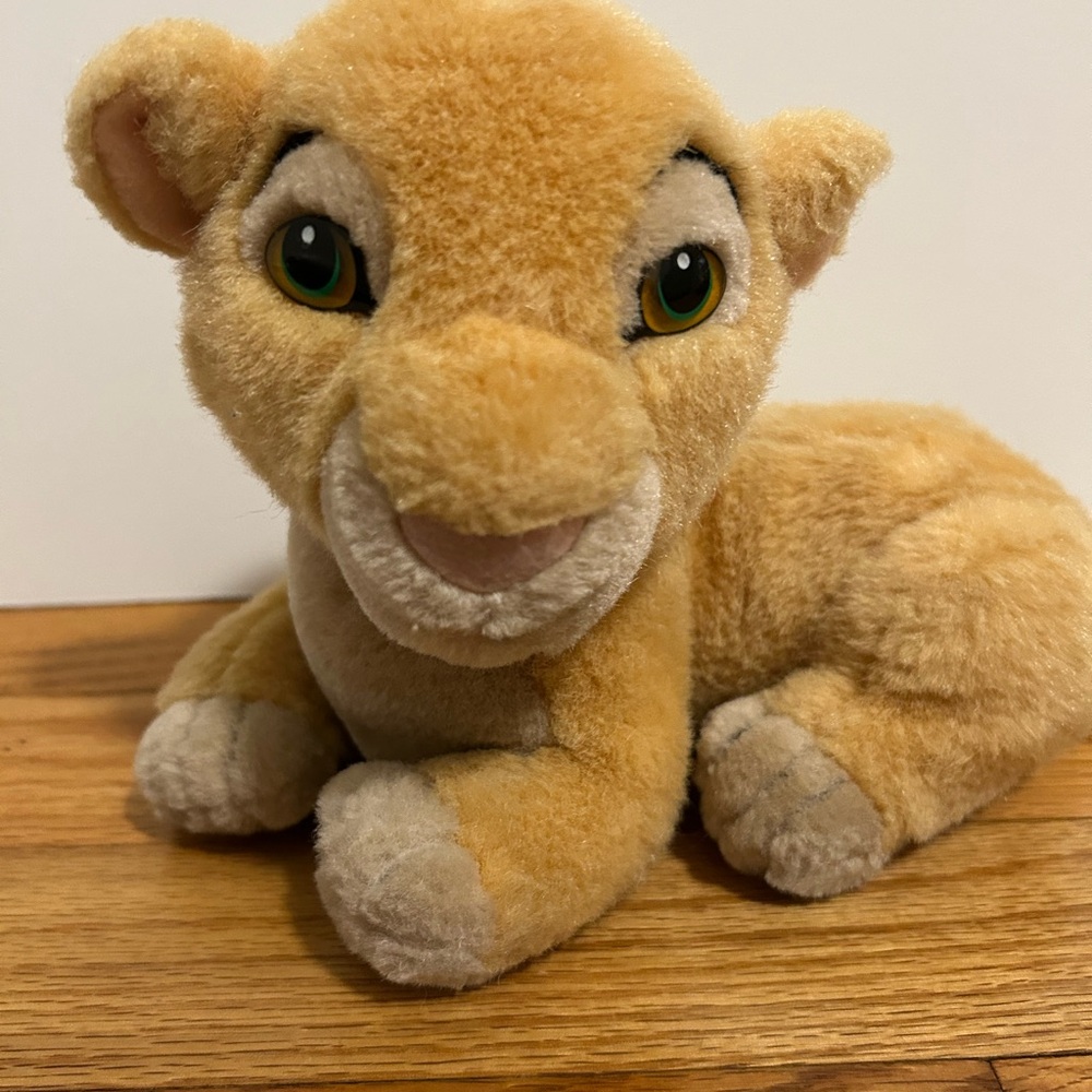 Vintage Disney Lion King Nala Laying Down Plush Animal 11" Long Disneyland World
